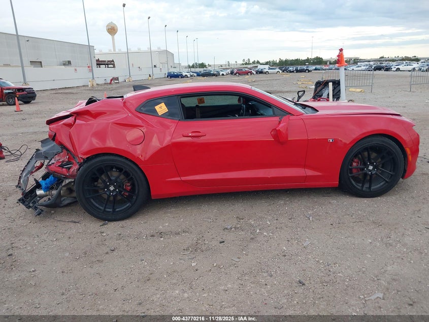 2019 Chevrolet Camaro 1Ls VIN: 1G1FB1RX4K0156290 Lot: 43770216