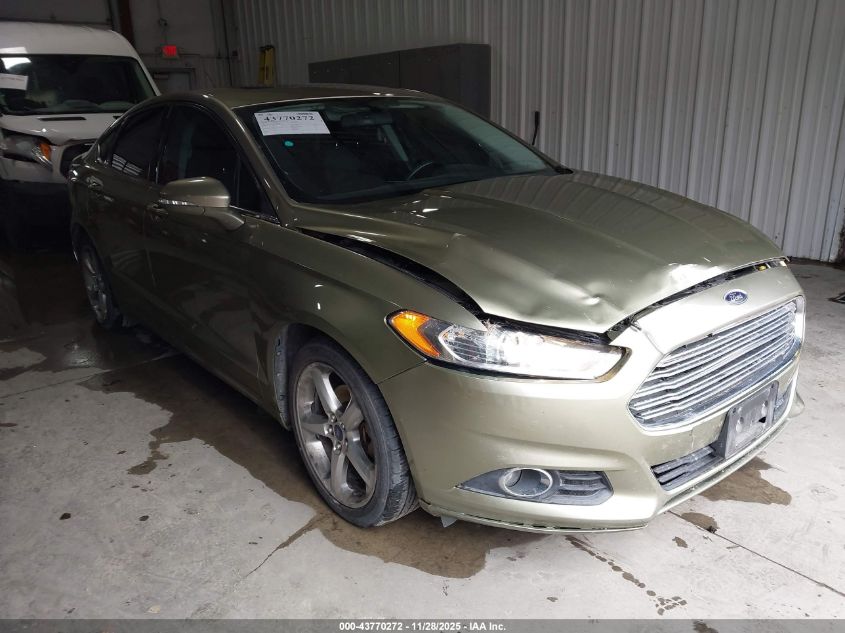 FORD FUSION SE