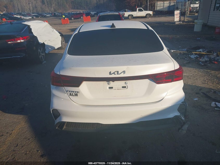 2024 Kia Forte Lxs VIN: 3KPF24AD1RE836420 Lot: 43770325