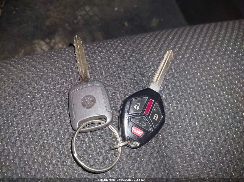 2007 Mitsubishi Eclipse Gs VIN: 4A3AK24F87E021178 Lot: 43770388