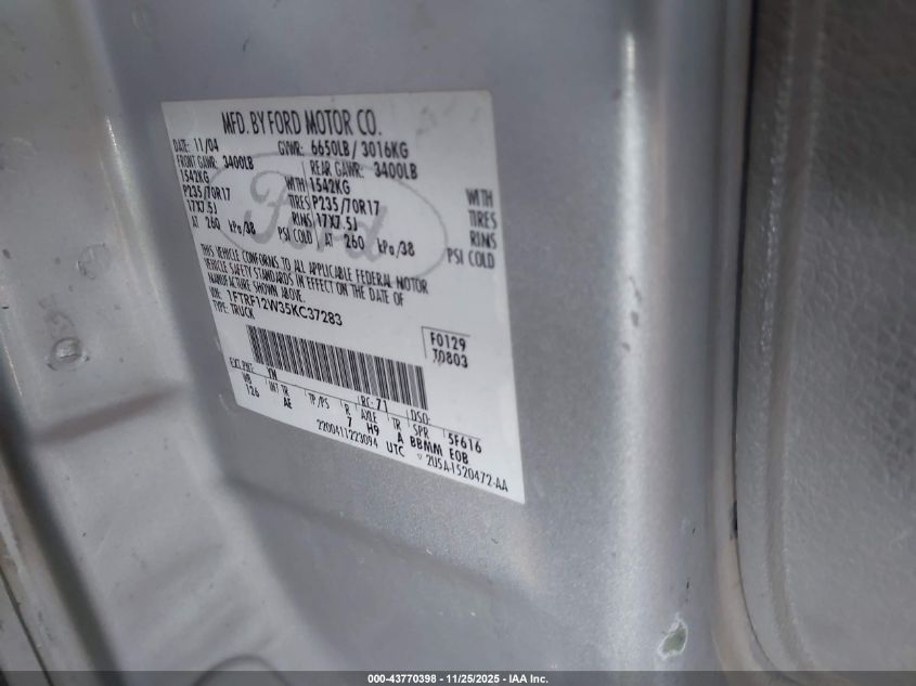 2005 Ford F-150 Stx/Xl/Xlt VIN: 1FTRF12W35KC37283 Lot: 43770398