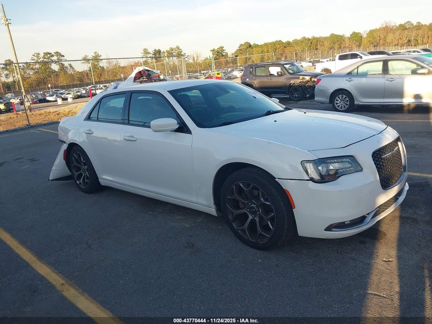 CHRYSLER 300S