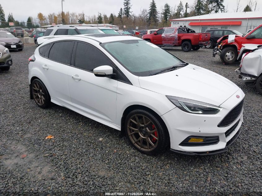 FORD FOCUS ST