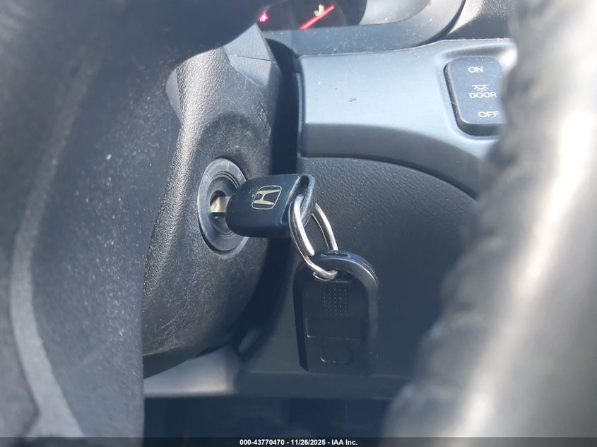 2007 Honda Odyssey Ex-L VIN: 5FNRL38707B005955 Lot: 43770470