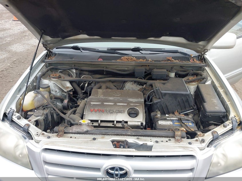 JTEEP21A150070369 2005 TOYOTA HIGHLANDER photo no. 10