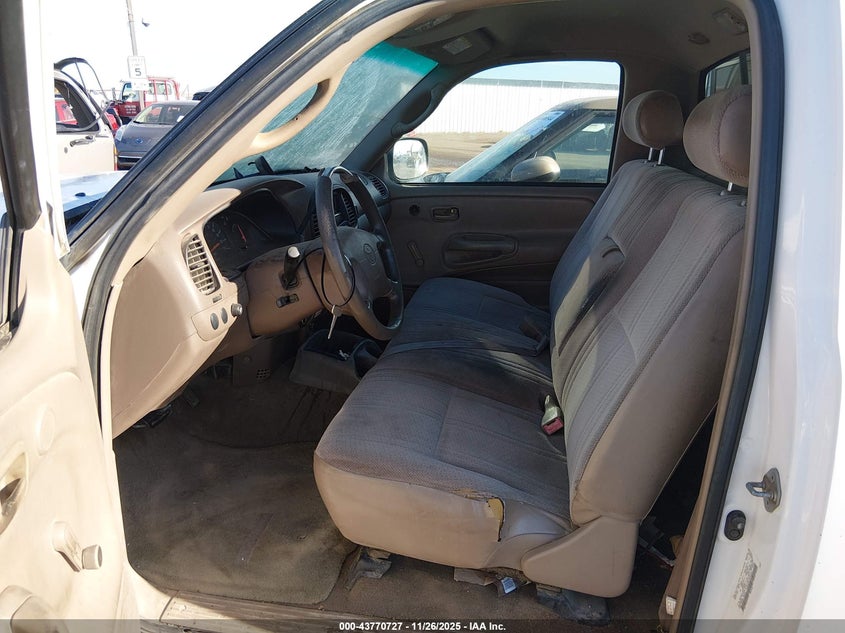 2000 Toyota Tundra VIN: 5TBJN3214YS101444 Lot: 43770727