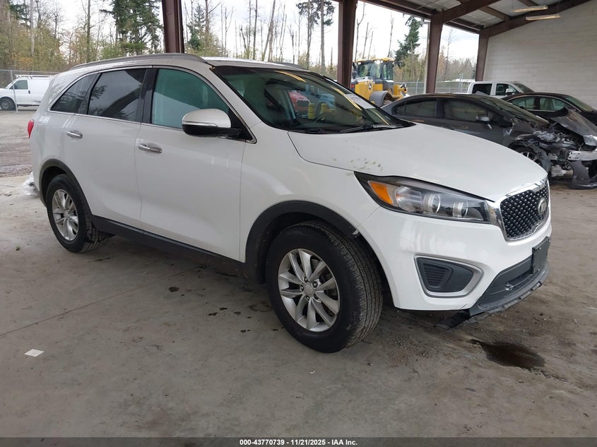 KIA SORENTO 3.3L LX