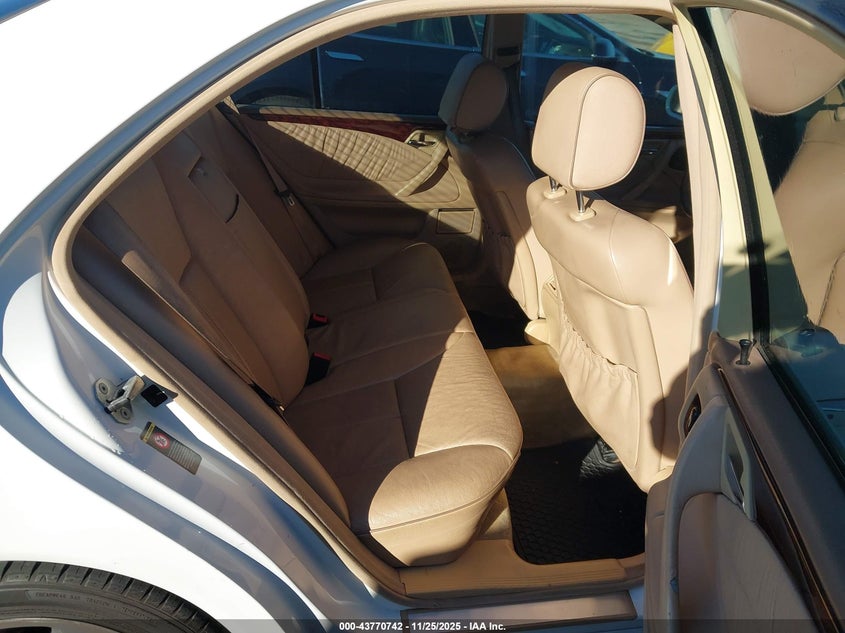 2000 Mercedes-Benz E 430 VIN: WDBJF70J2YB009267 Lot: 43770742