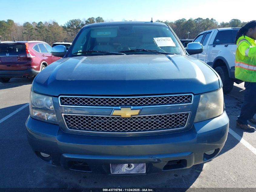 2008 Chevrolet Tahoe Ltz VIN: 1GNFK13028R216971 Lot: 43770794