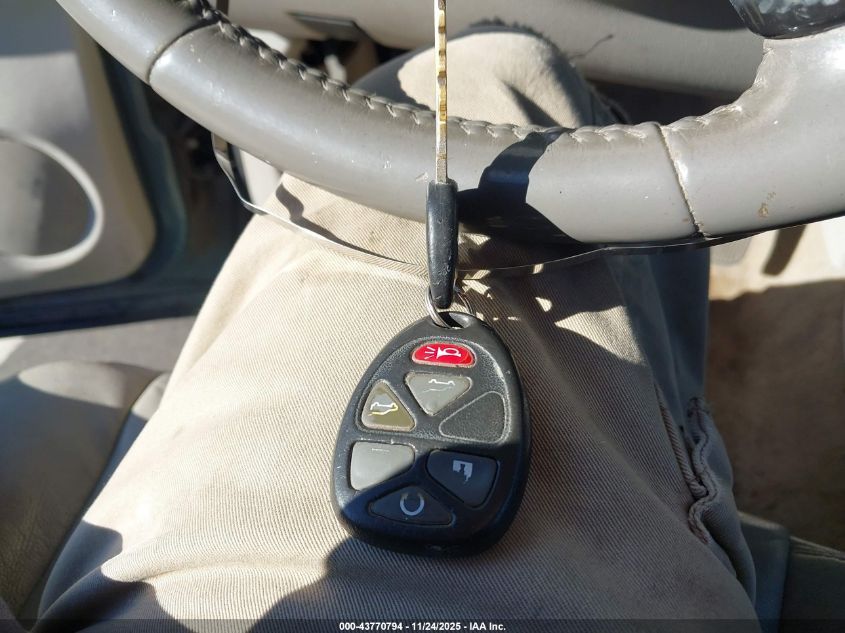 2008 Chevrolet Tahoe Ltz VIN: 1GNFK13028R216971 Lot: 43770794