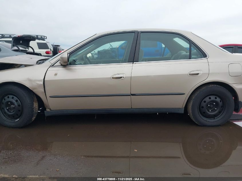 2000 Honda Accord 2.3 Lx VIN: 1HGCG6658YA132347 Lot: 43770805