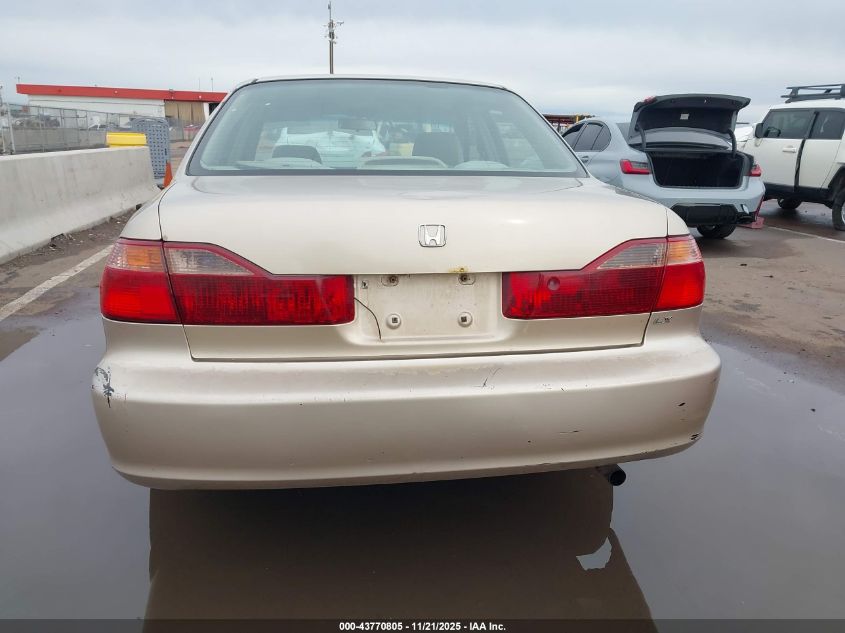 2000 Honda Accord 2.3 Lx VIN: 1HGCG6658YA132347 Lot: 43770805
