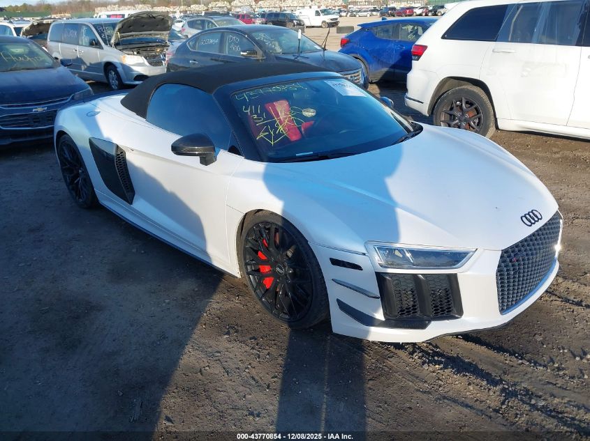 AUDI R8 5.2 V10 PLUS