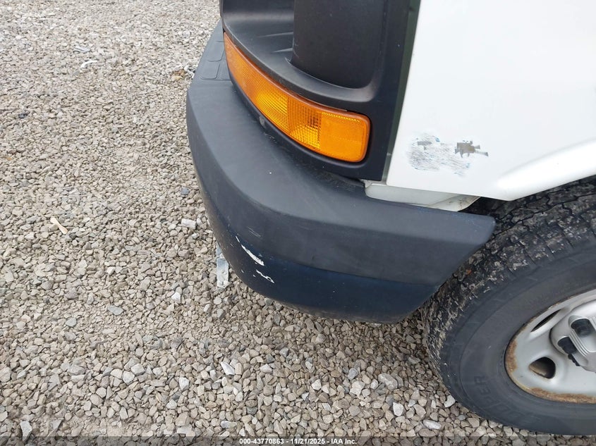 2014 Chevrolet Express 2500 Work Van VIN: 1GCWGFBA9E1111887 Lot: 43770863