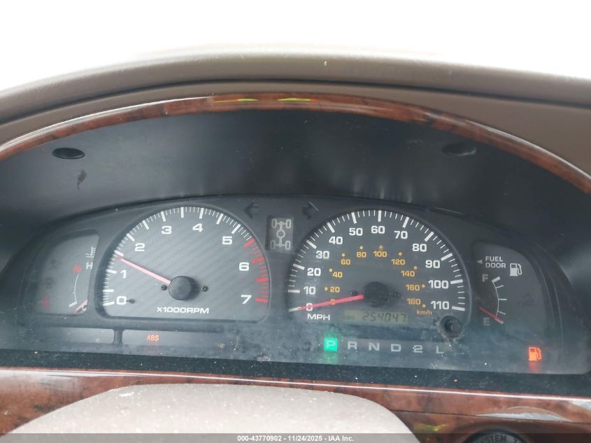 2000 Toyota 4Runner Limited V6 VIN: JT3HN87R0Y0301701 Lot: 43770902