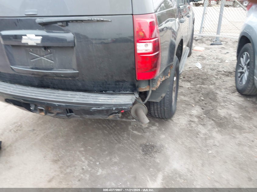 2009 Chevrolet Tahoe Special Services VIN: 1GNFK03009R261886 Lot: 43770907