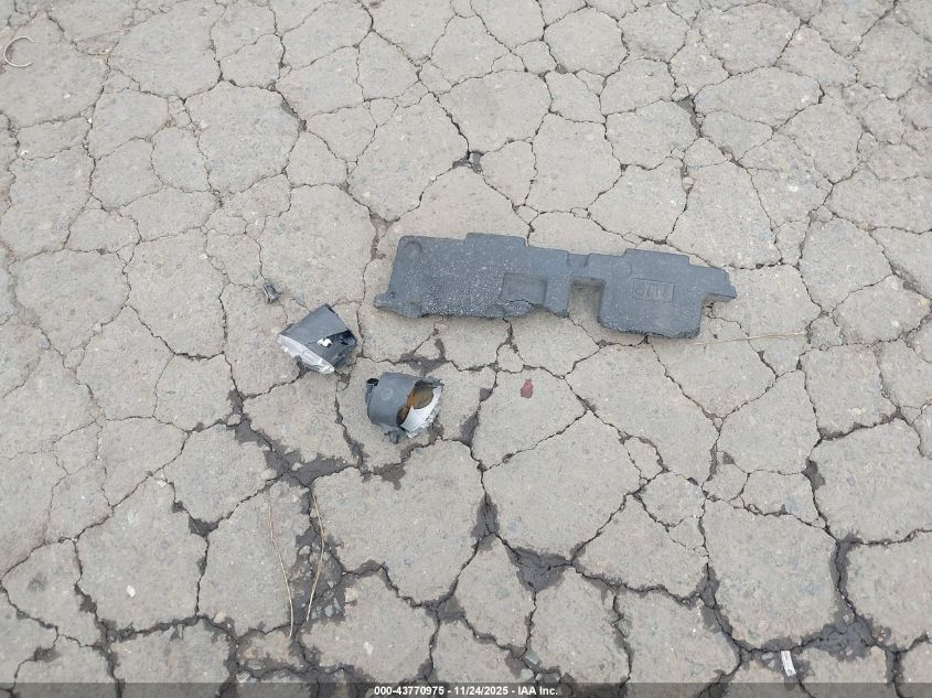 2008 Toyota Camry Hybrid VIN: 4T1BB46K88U061034 Lot: 43770975