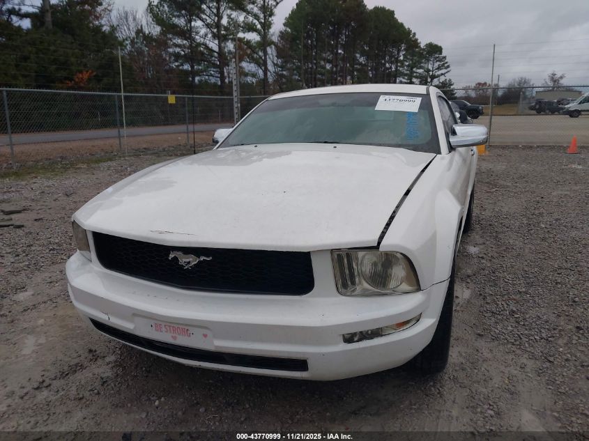 2008 Ford Mustang V6 Deluxe/V6 Premium VIN: 1ZVHT80NX85115785 Lot: 43770999