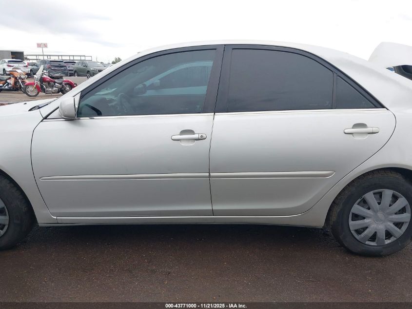 2002 Toyota Camry Le VIN: 4T1BE32KX2U105811 Lot: 43771000