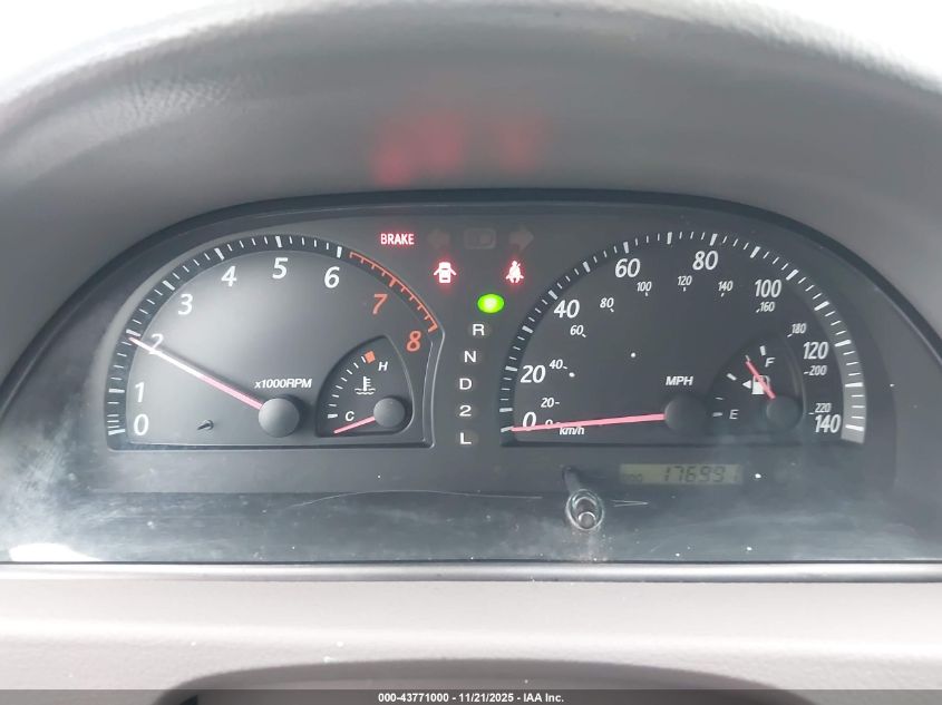 2002 Toyota Camry Le VIN: 4T1BE32KX2U105811 Lot: 43771000