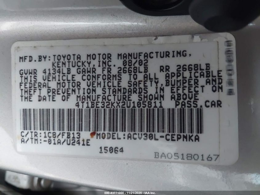 2002 Toyota Camry Le VIN: 4T1BE32KX2U105811 Lot: 43771000