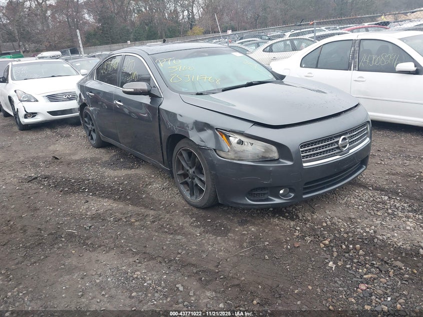 NISSAN MAXIMA 3.5 SV