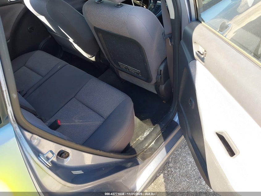 2004 Toyota Matrix Xr VIN: 2T1KR32E24C248254 Lot: 43771038