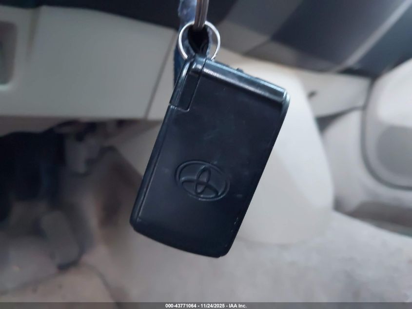 2007 Toyota Prius VIN: JTDKB20U577647481 Lot: 43771064