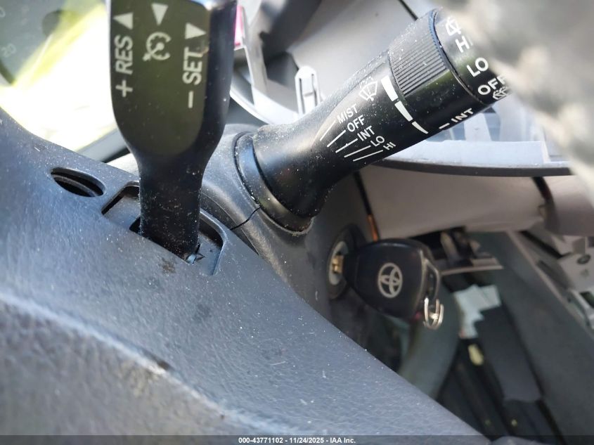 2007 Toyota Rav4 Limited V6 VIN: JTMBK31V275035750 Lot: 43771102