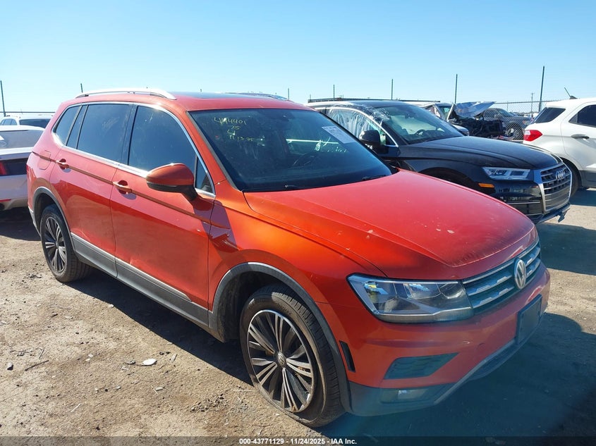 VOLKSWAGEN TIGUAN 2.0T SE/2.0T SEL