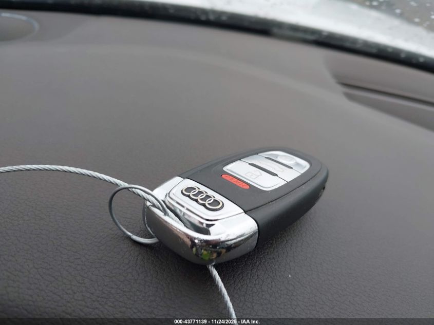 2016 Audi A4 2.0T Premium VIN: WAUFFAFL9GN008379 Lot: 43771139