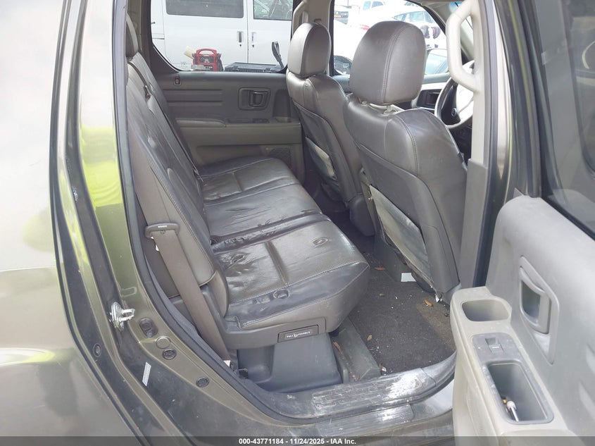 2006 Honda Ridgeline Rtl VIN: 2HJYK16586H556711 Lot: 43771184