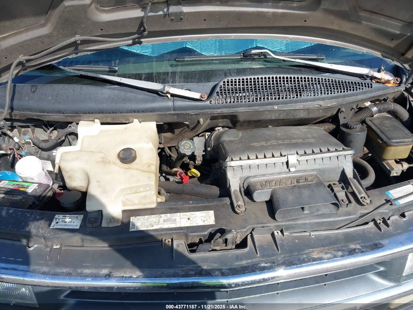 2000 Chevrolet Express Upfitter Pkg. VIN: 1GBFG15R9Y1214370 Lot: 43771187