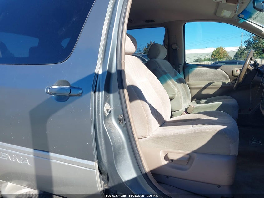 4T3ZF13C0WU031450 1998 TOYOTA SIENNA photo no. 5