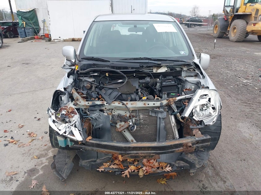 2009 Nissan Versa 1.8S VIN: 3N1BC13E29L426644 Lot: 43771321