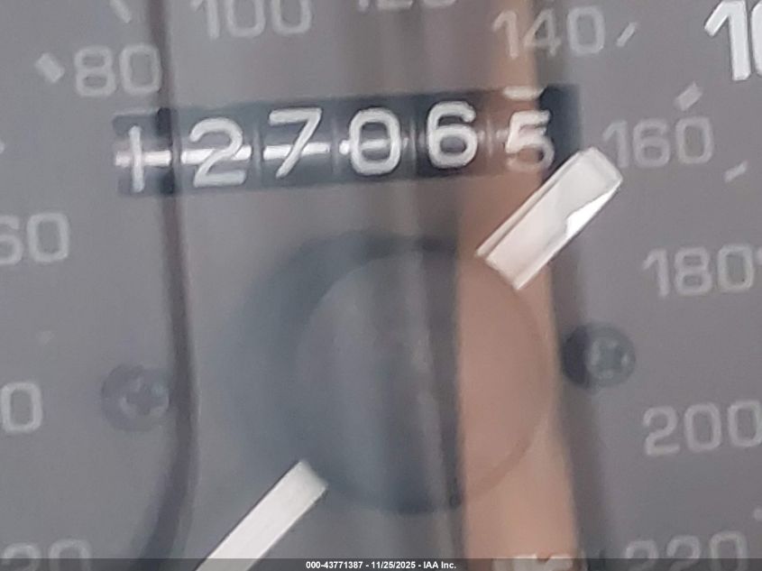 1995 Mazda Mx-5 Miata VIN: JM1NA3533S0607133 Lot: 43771387