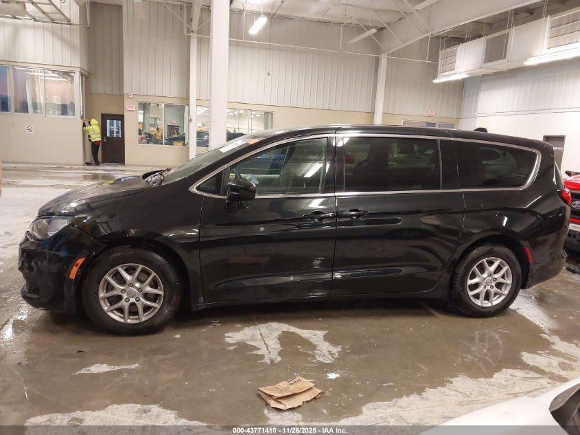 2019 Chrysler Pacifica Touring VIN: 2C4RC1DGXKR652113 Lot: 43771410
