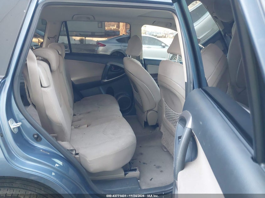 2007 Toyota Rav4 Limited V6 VIN: JTMZK31V075010036 Lot: 43771431