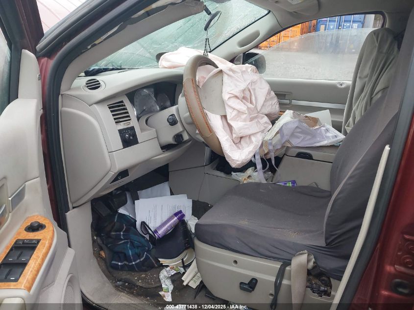 2008 Chrysler Aspen Limited VIN: 1A8HX58N28F136126 Lot: 43771438