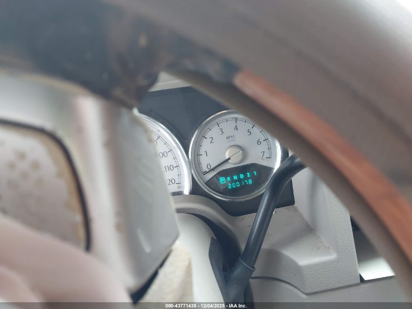 2008 Chrysler Aspen Limited VIN: 1A8HX58N28F136126 Lot: 43771438