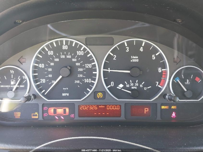 2003 BMW 330Xi VIN: WBAEW53433PG21857 Lot: 43771466