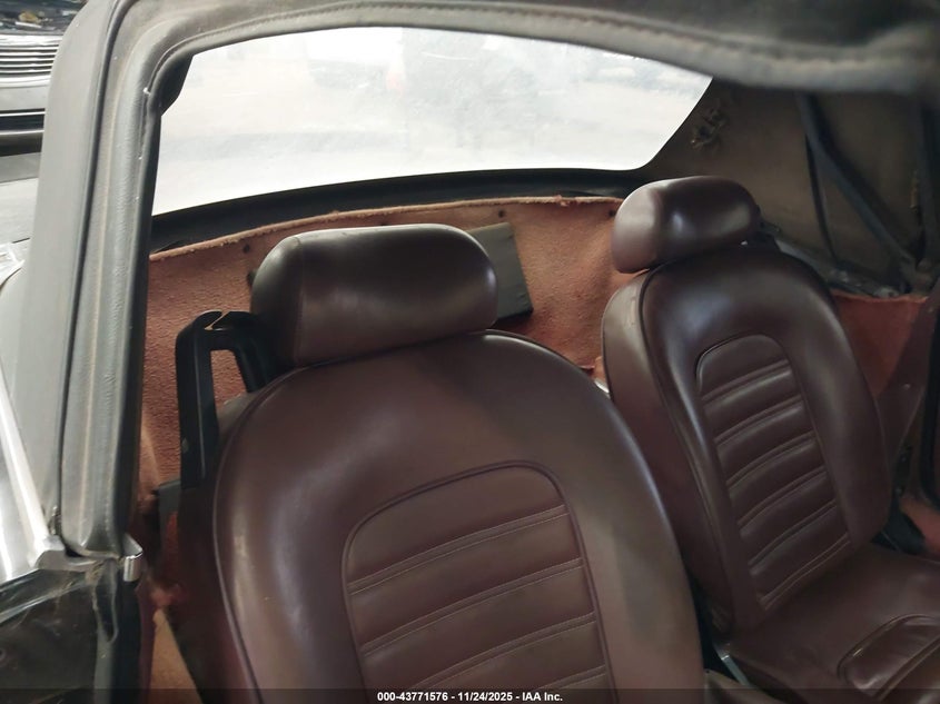 1985 Alfa Romeo Veloce 2000 Spider VIN: ZARBA5419F1023291 Lot: 43771576