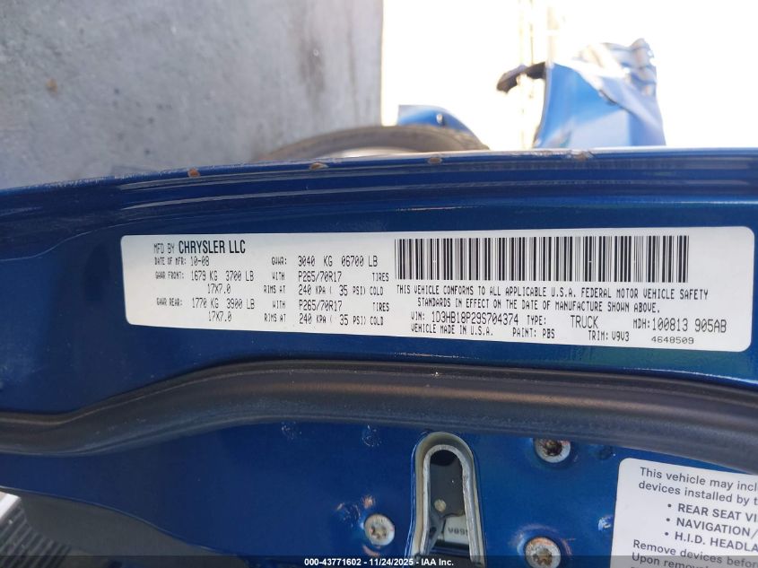 2009 Dodge Ram 1500 Slt/Sport/Trx VIN: 1D3HB18P29S704374 Lot: 43771602