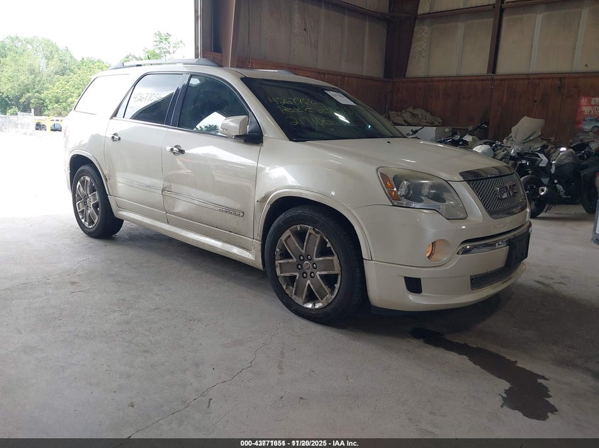 GMC ACADIA DENALI