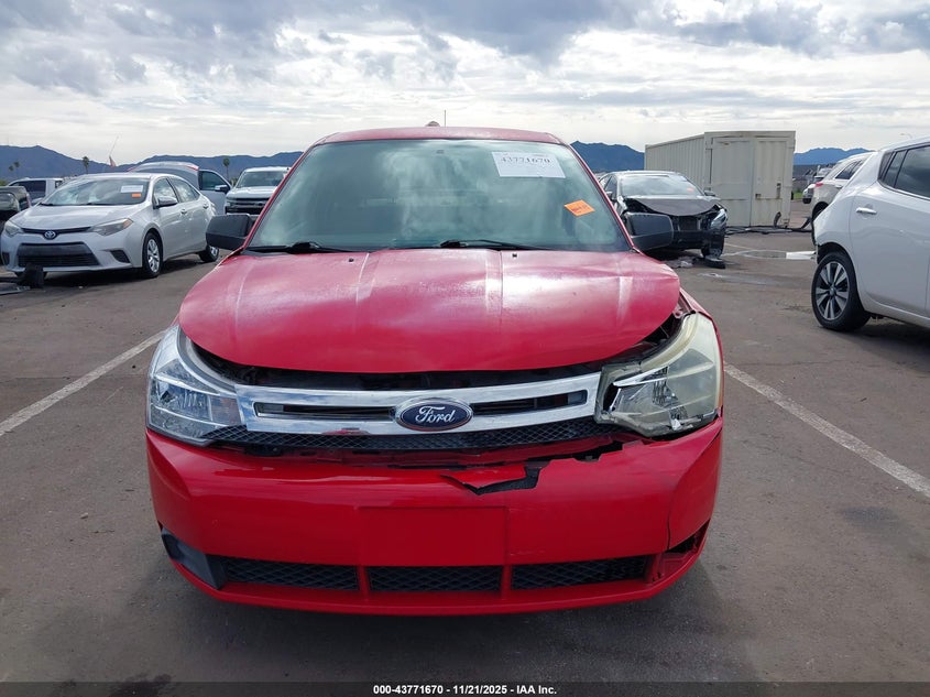1FAHP32NX8W199050 2008 FORD FOCUS photo no. 6