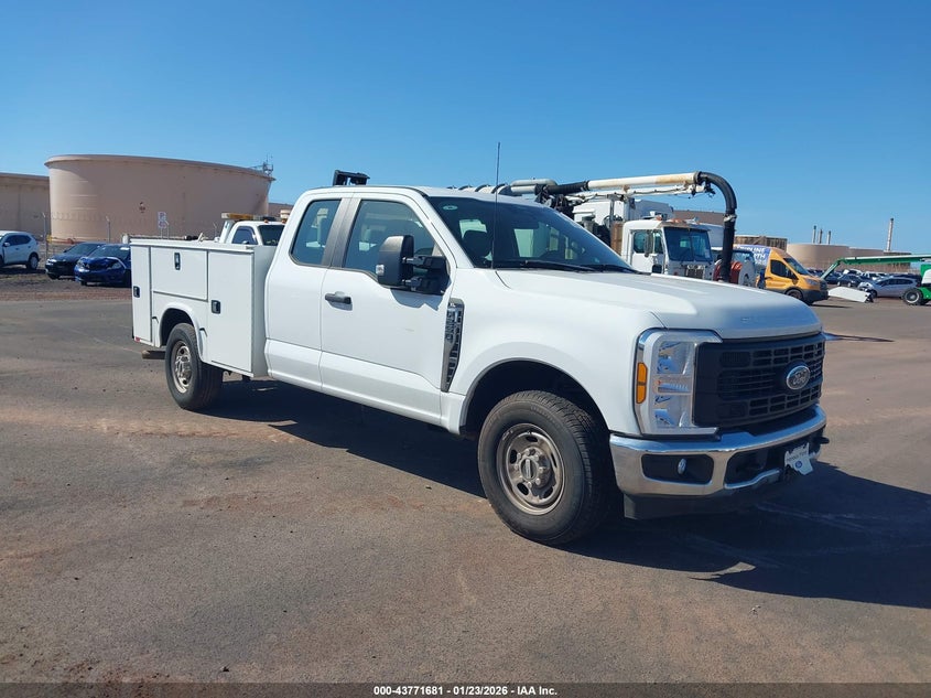 2024 FORD F-250 XL