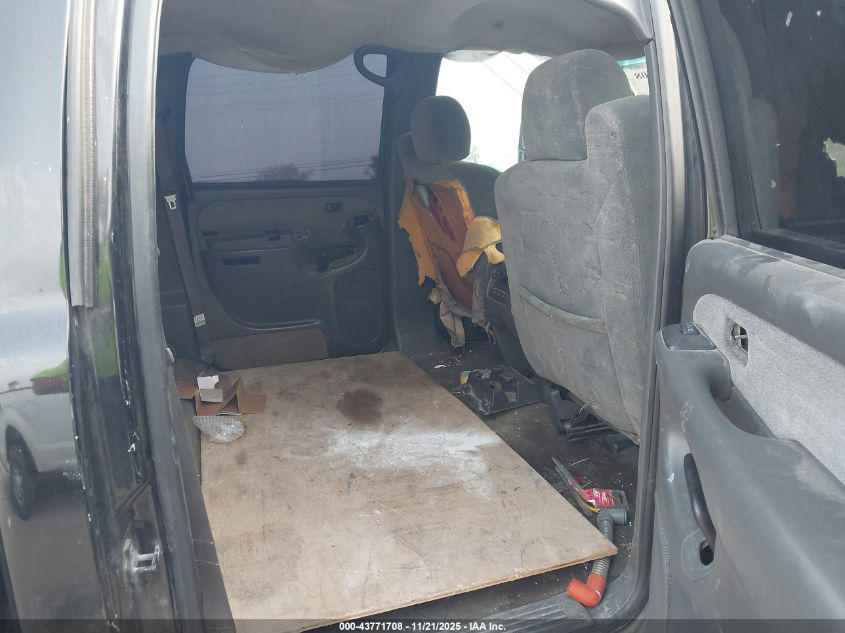 2003 Chevrolet Silverado 2500Hd Ls VIN: 1GCHC23133F119091 Lot: 43771708