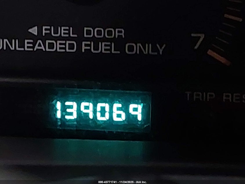 2000 Chrysler Grand Voyager Se VIN: 2C4GJ44G0YR672491 Lot: 43771741