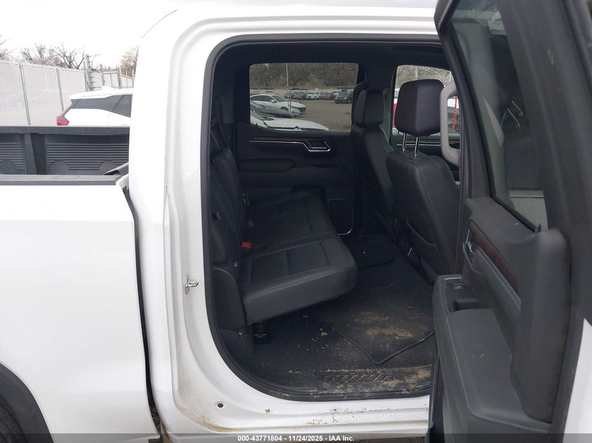 2025 GMC Sierra 1500 4Wd Short Box Slt VIN: 1GTUUDED3SZ262408 Lot: 43771804