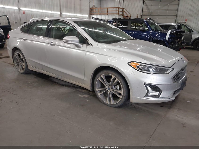 FORD FUSION TITANIUM